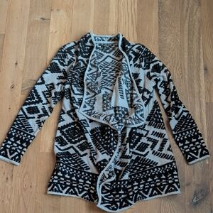 Lucky Brand Black and Gray Geometric Open-Front Cardigan